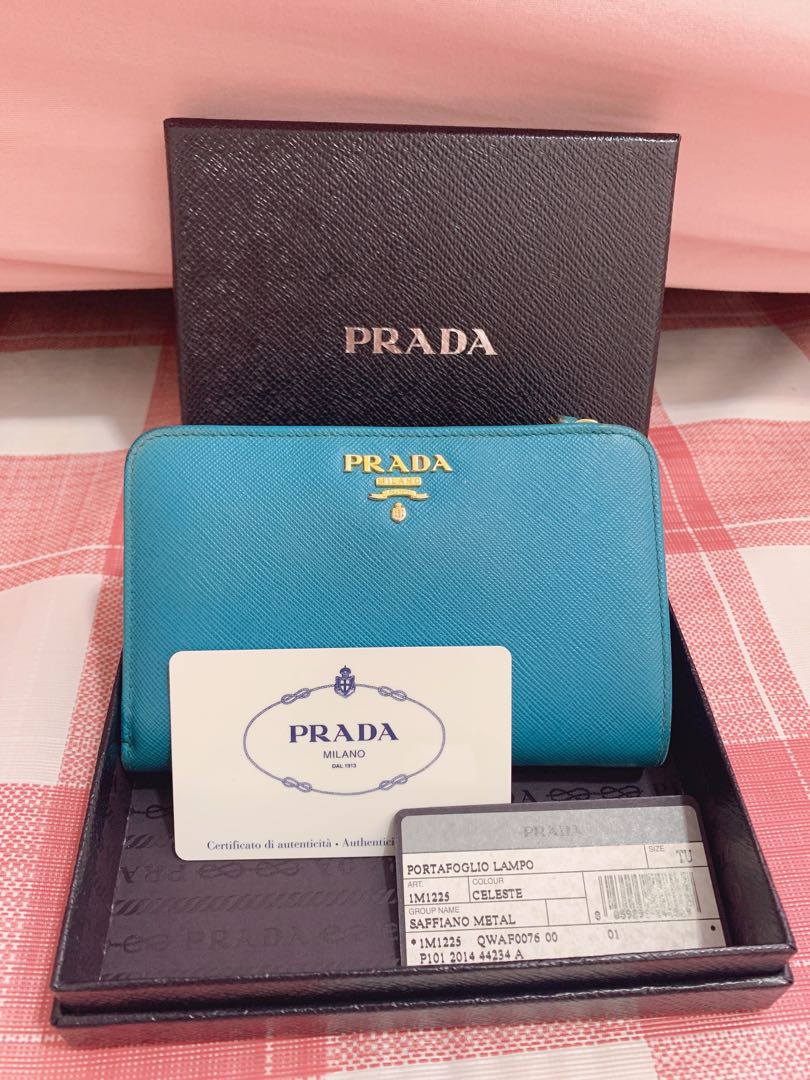 Portafoglio di prada Clearance