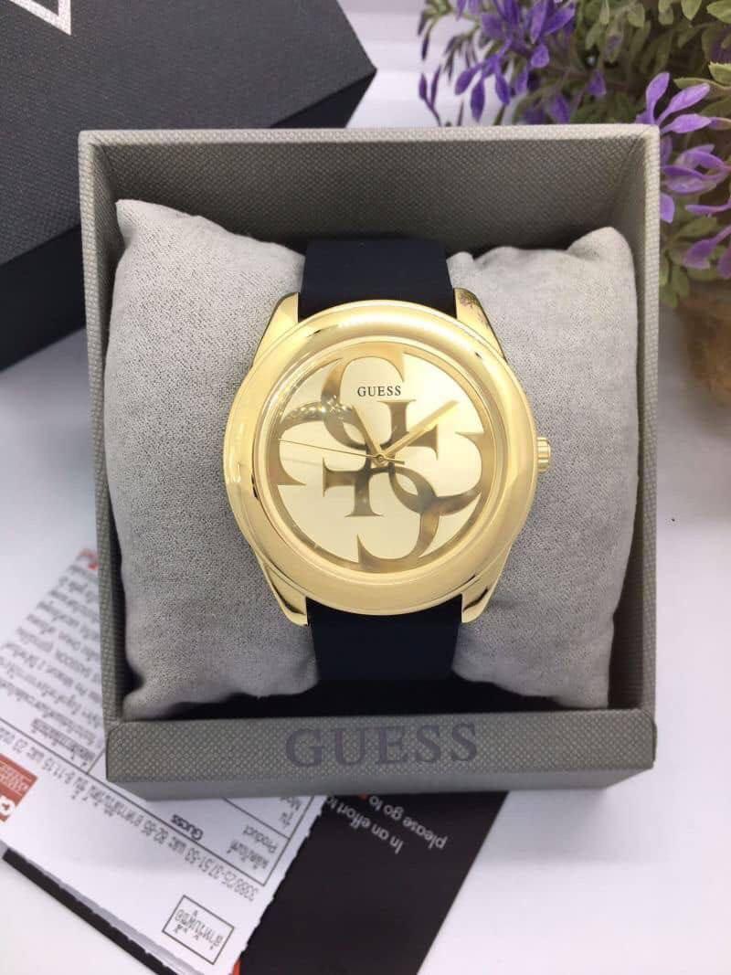 READY STOCK ORIGINAL GUESS G TWIST GOLD DIAL BLACK RUBBER