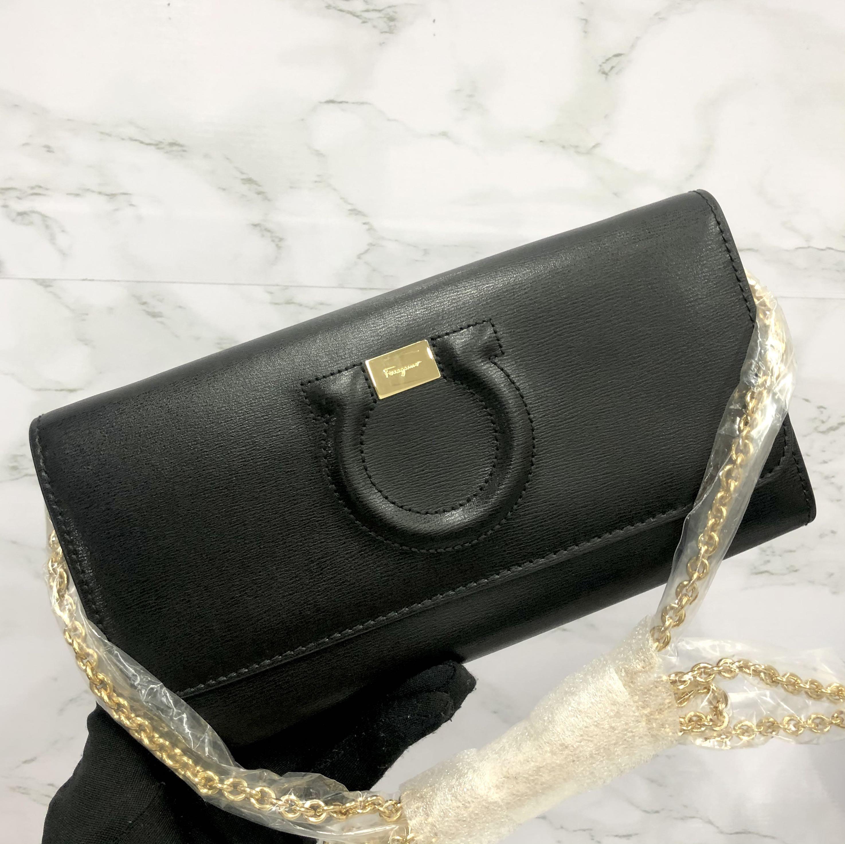 Salvatore ferragamo gancini best sale city leather chain wallet