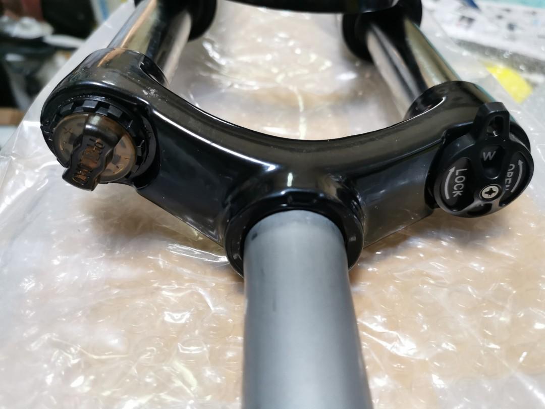 Sr suntour xcm coil suspension fork, Sports Equipment, Bicycles & Parts