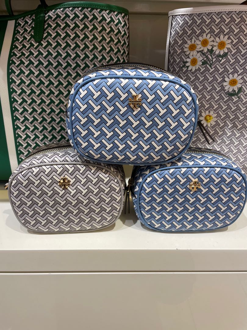 tory burch makeup bag