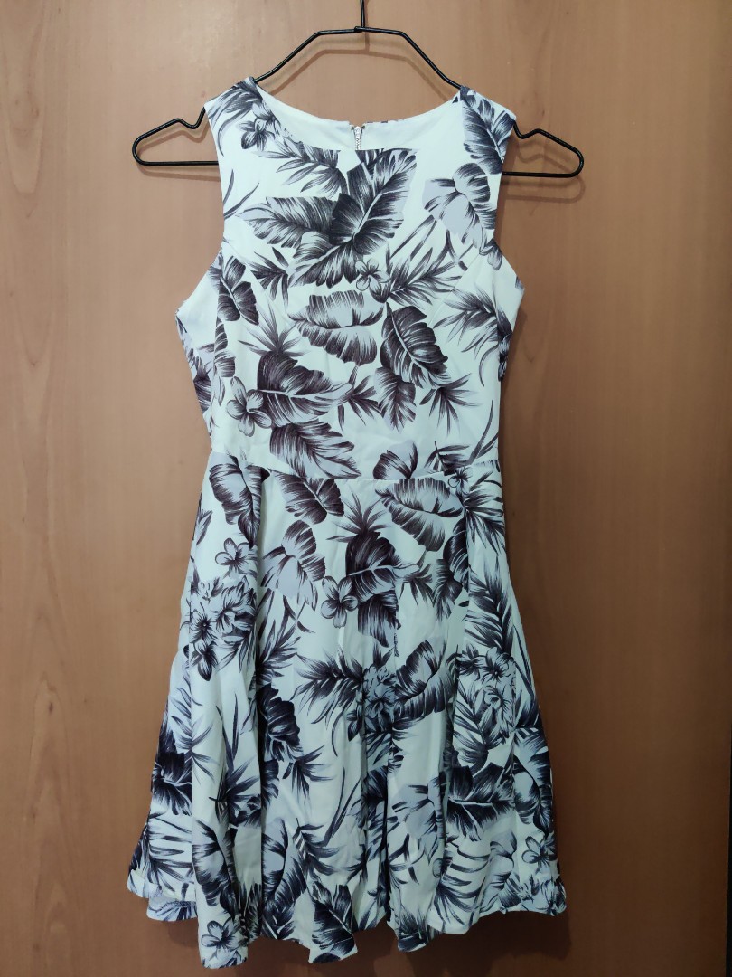 Tropical Cut-out Dress, Women's Fashion, Dresses & Sets, Dresses on ...