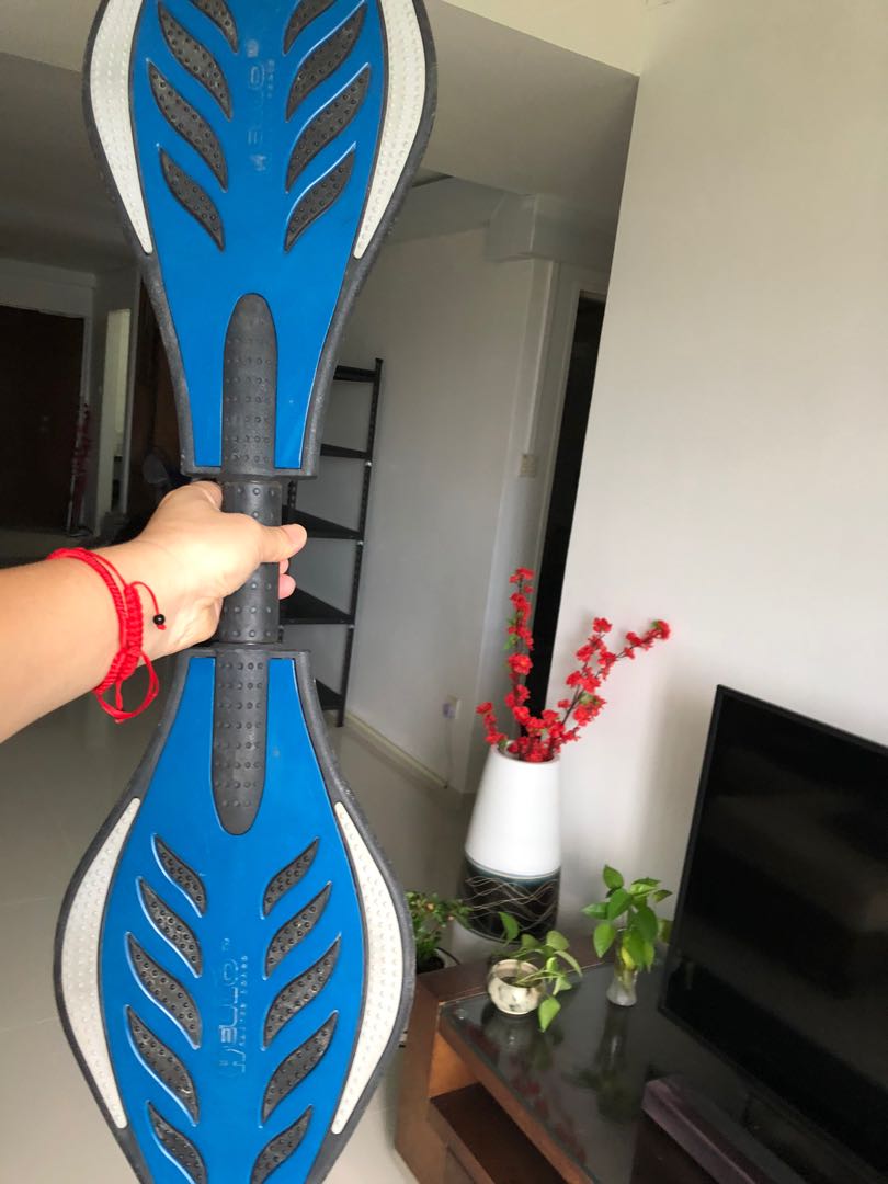 Wave board /caster board / skate board, Sports Equipment, Sports