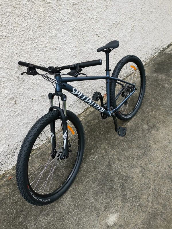 specialized rockhopper sport 29 2021 hardtail mountain bike slate