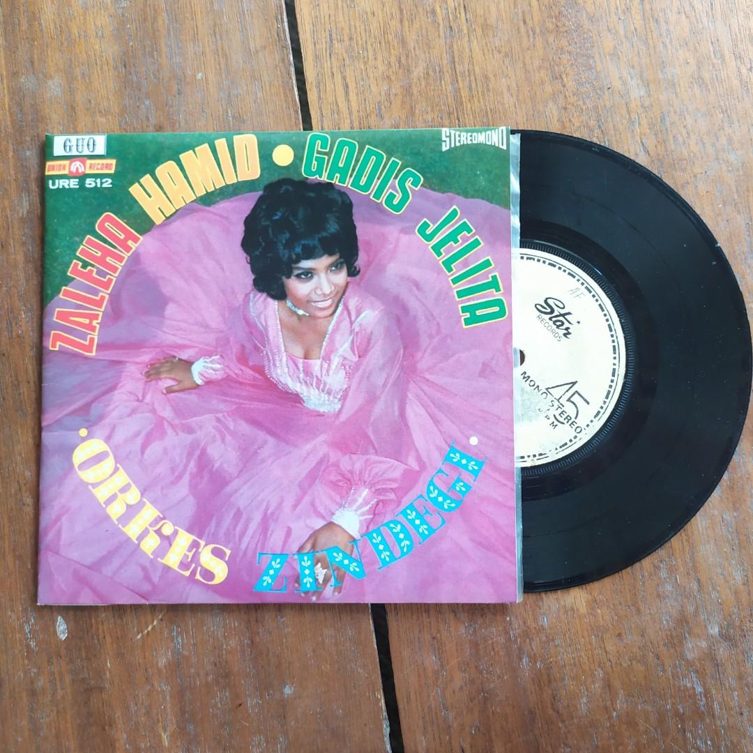 7 Ep Zaleha Hamid Gadis Jelita Music Media Cd S Dvd S Other Media On Carousell