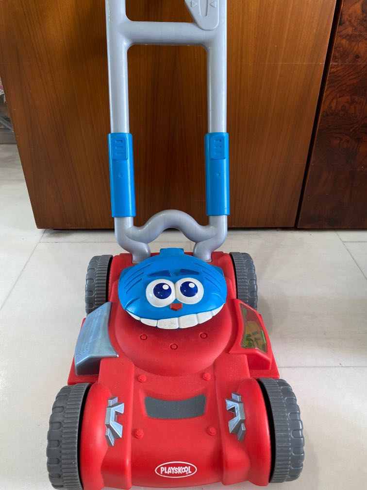 8 Playskool Talking Lawn Mower