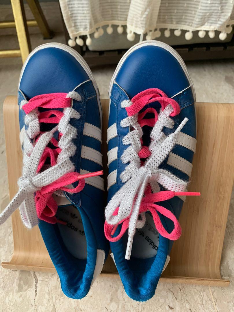 casual sport shoes adidas