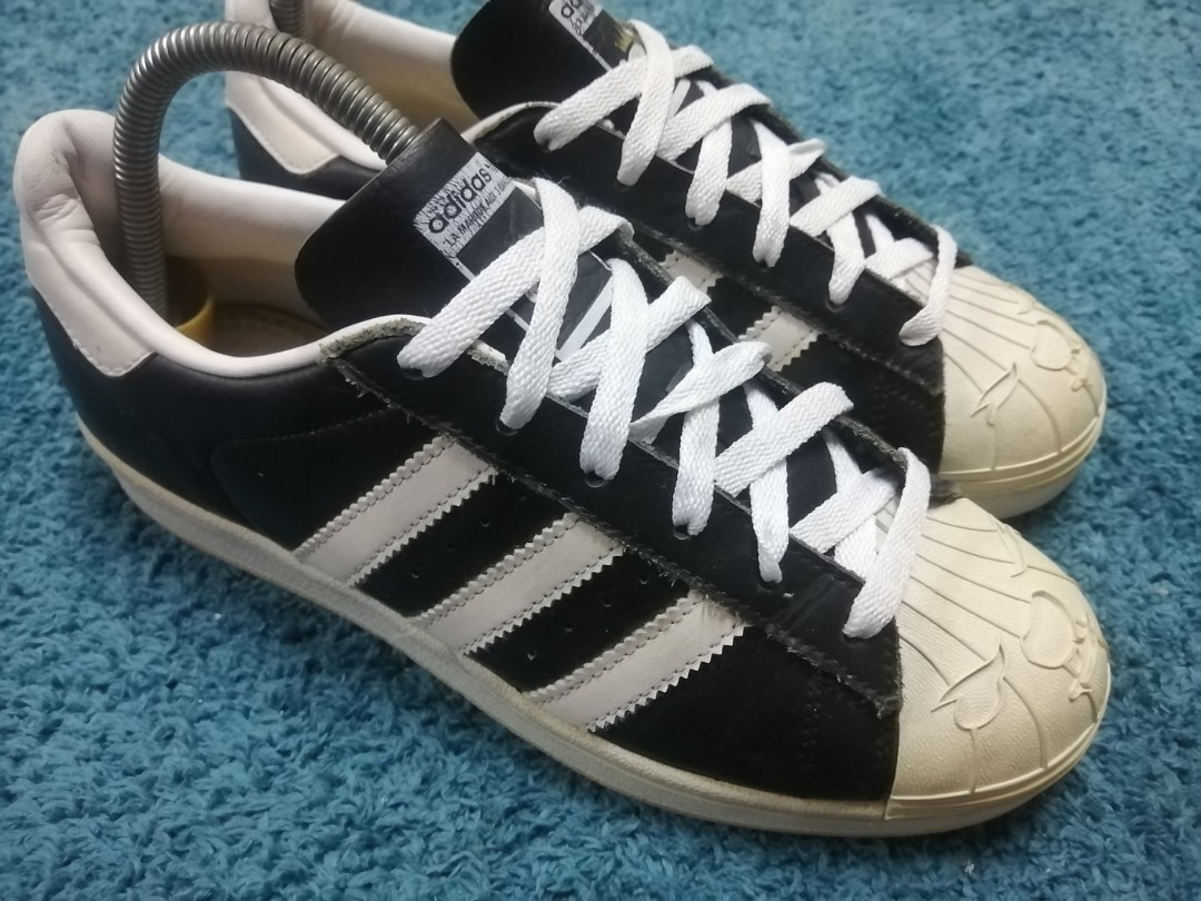 Adidas superstar nigo shop bear