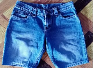 (Category: ) located in . Submitted by cmp0423 (Listing ID 1072539891, Image 1). Description: .