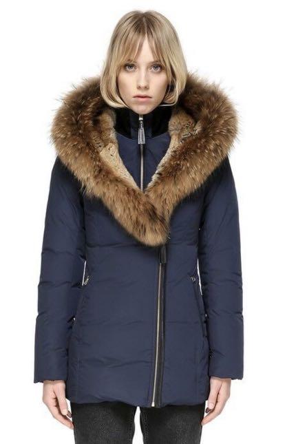 AUTHENTIC MACKAGE AKIVA NAVY BLUE XS WINTER JACKET RARE Women s