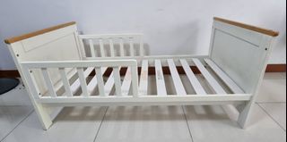 (Category: ) located in . Submitted by ajimey (Listing ID 1072708873, Image 1). Description: .