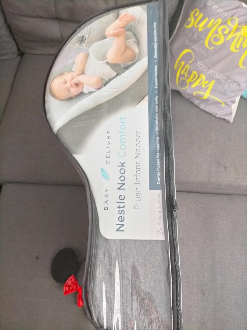 Baby delight snuggle nest nestle nook top infant sleeper