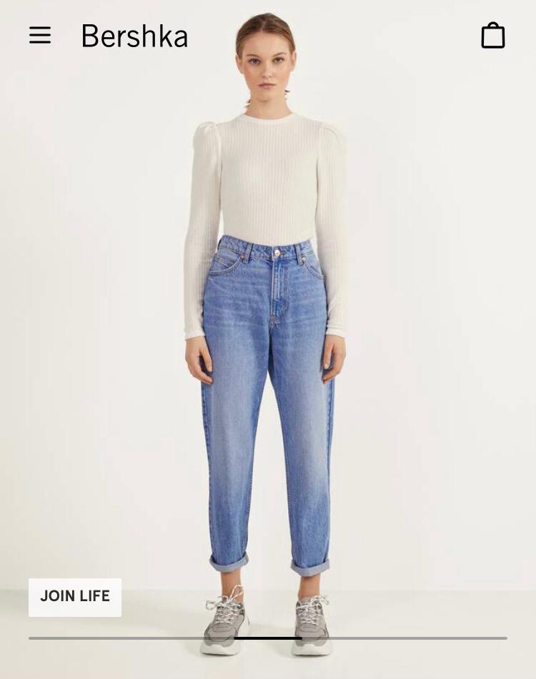 Bershka Mom Jeans, Fesyen Wanita, Pakaian Wanita, Bawahan di Carousell