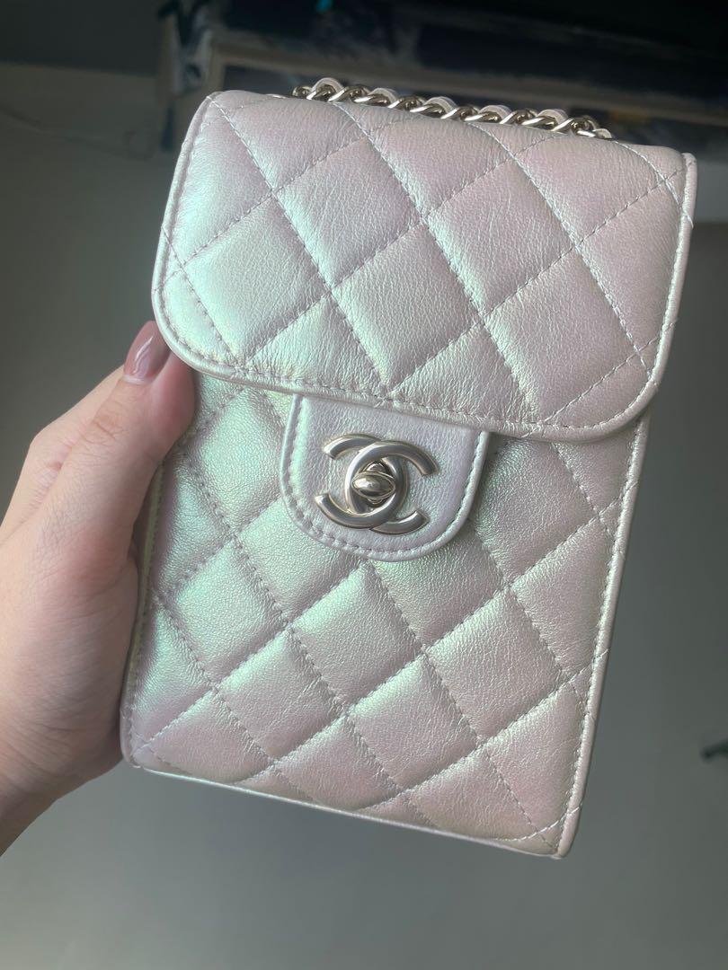 Chanel cheap phone clutch