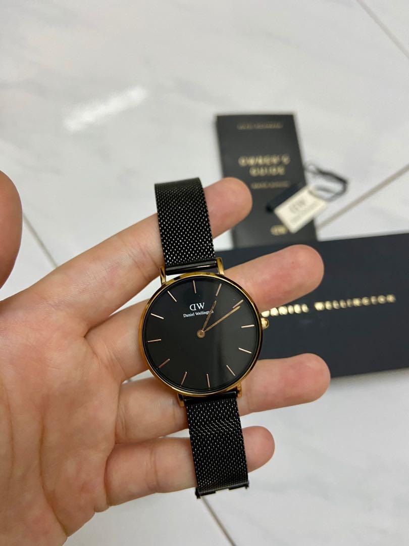 Daniel wellington black mesh watch discount