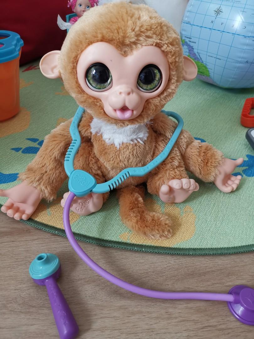 Monkey doctor shop toy