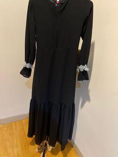 Dress black