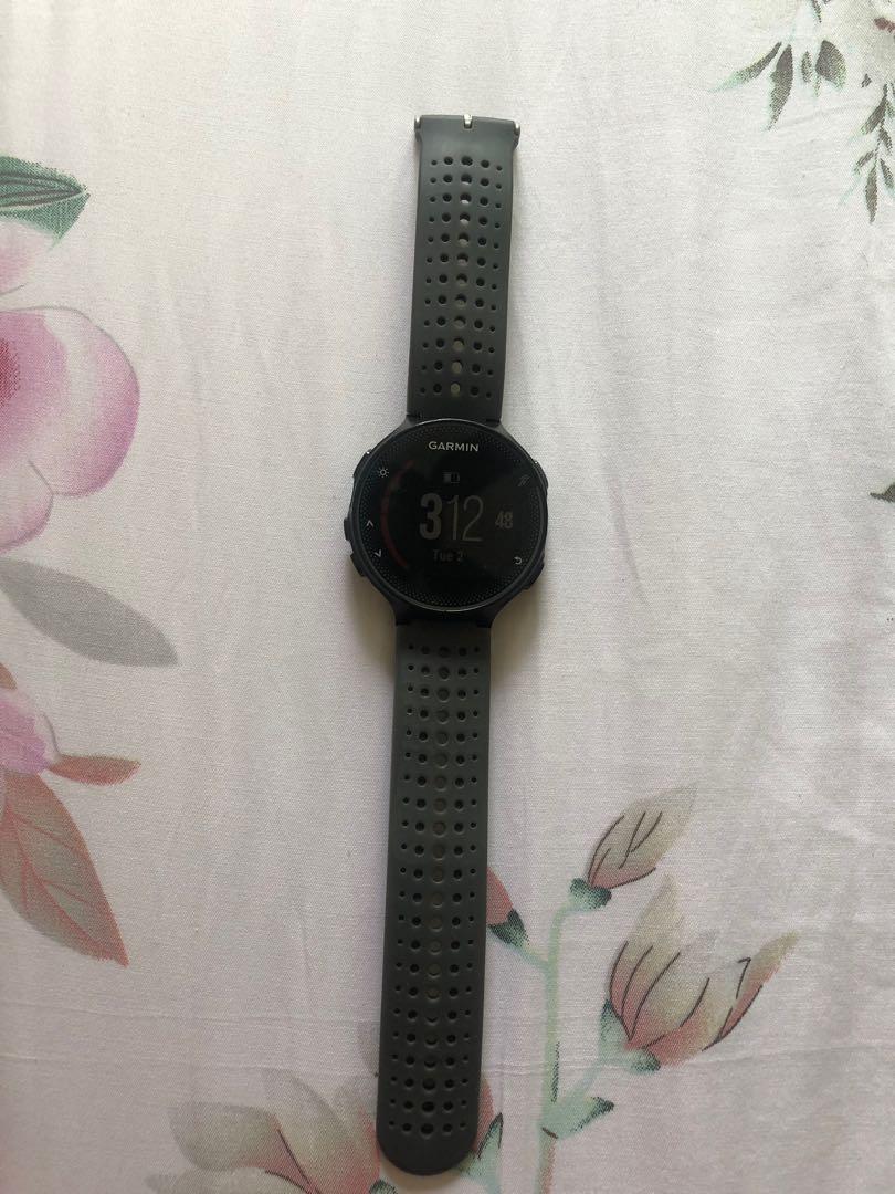 Garmin watch Mobile Phones Gadgets Wearables Smart Watches