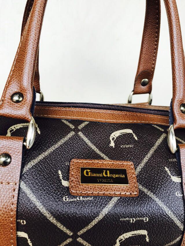 GIANNI UNGANIA Venezia, Luxury, Bags & Wallets on Carousell 