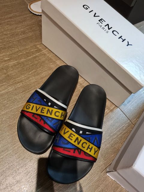Givenchy Rainbow Logo Slides, Men's Fashion, Footwear, Flipflops and Slides  on Carousell