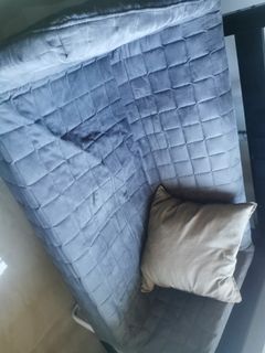 (Category: ) located in . Submitted by lol2635 (Listing ID 1072631827, Image 1). Description: .