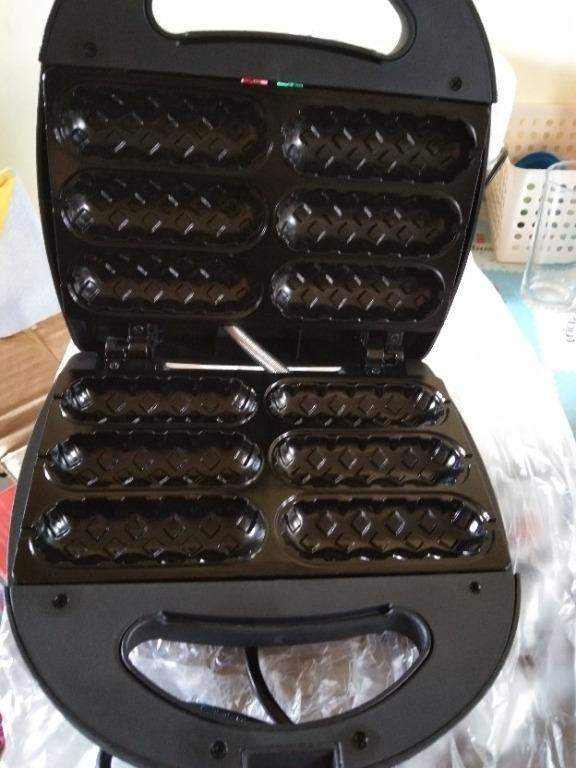 Kyowa Hotdog Waffle Maker 2608, Furniture & Home Living, Kitchenware