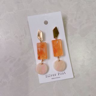 （分類：）位於 。 由 imy_ours_ 提交（商品編號 1072644997，圖片 1）。簡介： 。