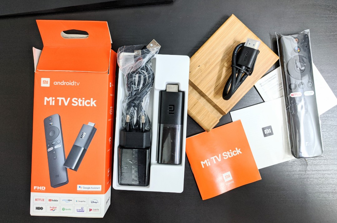 XIAOMI Mi TV Stick Unboxing & Review: Portable & affordable full-function  Android TV 