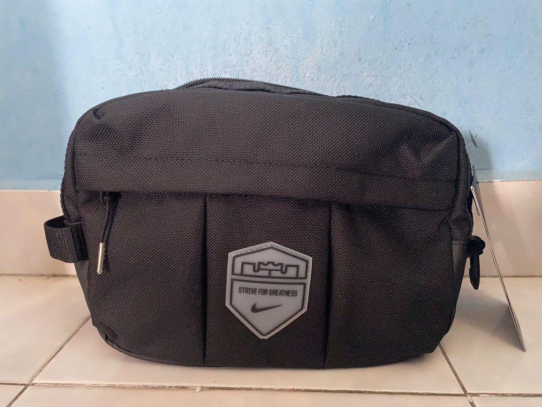 Nike Lebron Utility Bag BA6122 010 Brand New