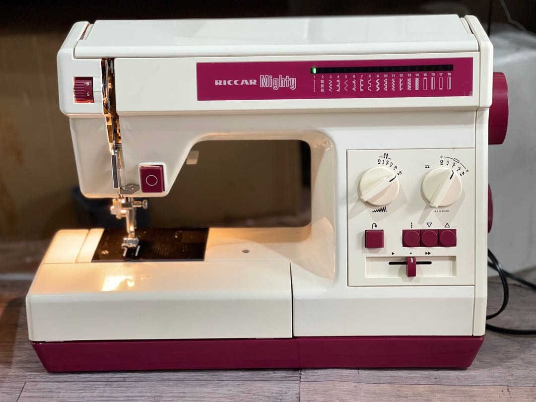 Riccar Mighty Sewing Machine, TV & Home Appliances, Other Home