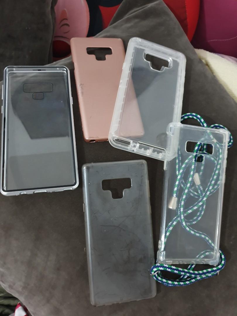Samsung note 9 edge violet (Category: Samsung) located in Quezon City. Submitted by MahClozet (Listing ID 1072724671, Image 2). Description: sobrang kinis ... used but not abused. with free cases some are new and used may glass protector pa at back protector din...