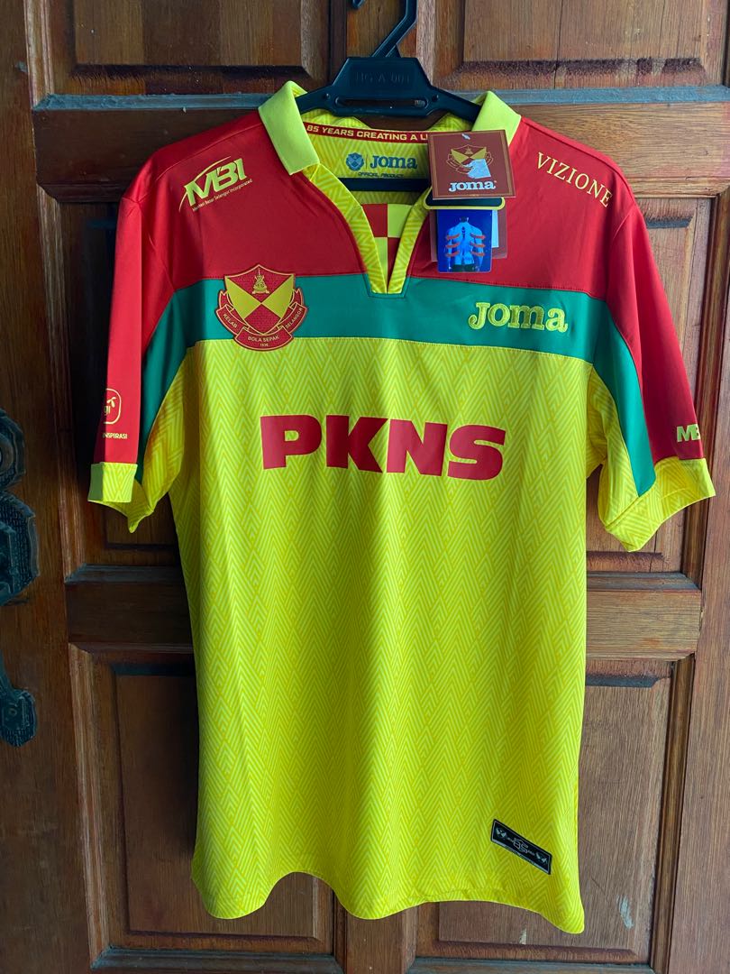Selangor Jersey Limited Edition 2021 Home Kit Men S Fashion Tops Sets Tshirts Polo Shirts On Carousell