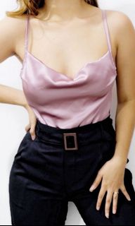 (Category: ) located in . Submitted by ysa.closet (Listing ID 1072641042, Image 1). Description: .