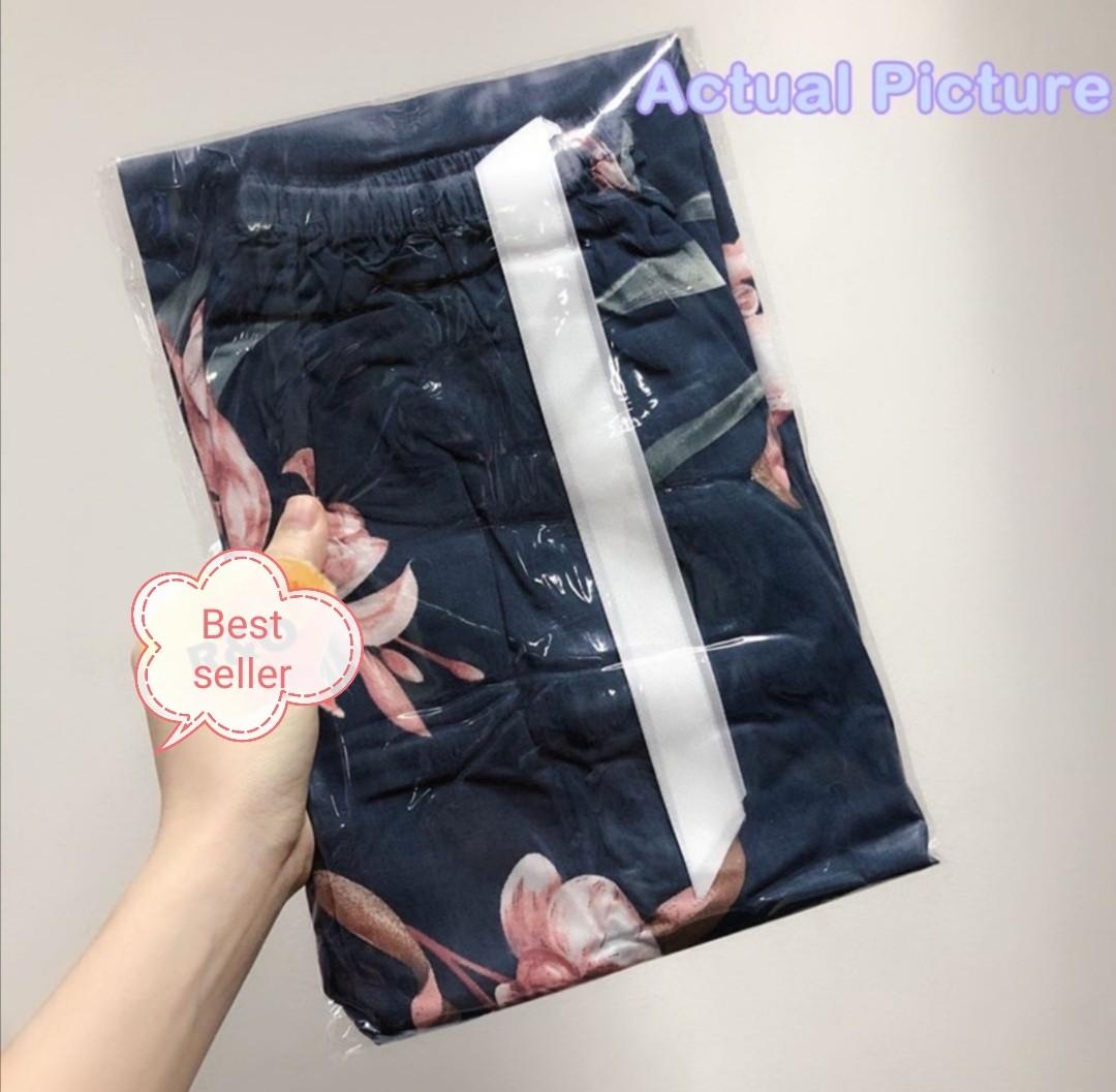 Squarepants summerpants (Category: Other Bottoms) located in San Juan City. Submitted by dollmac (Listing ID 1072591130, Image 3). Description: Kasya 24-34 sizes Cotton cloth.
