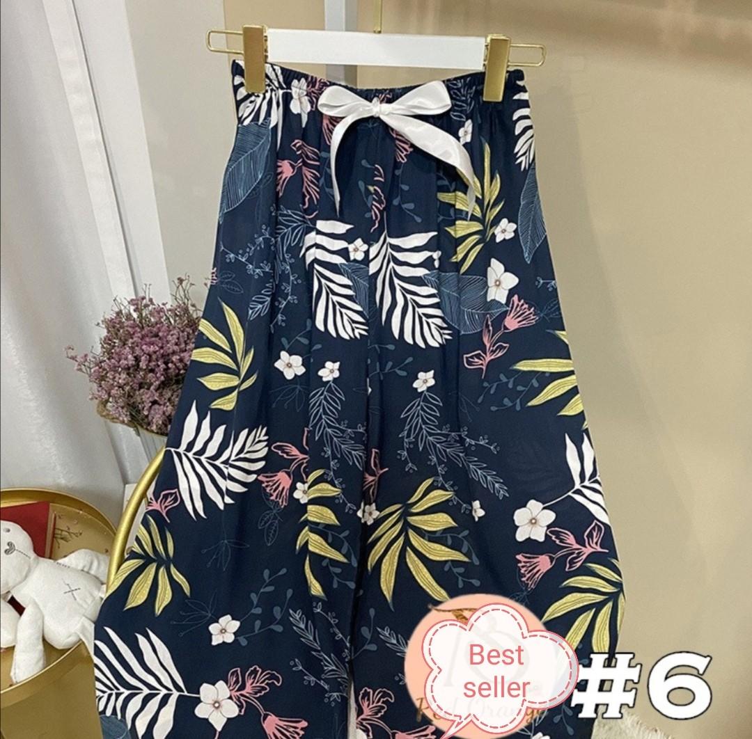 Summer squarepants (Category: Other Bottoms) located in San Juan City. Submitted by dollmac (Listing ID 1072589982, Image 1). Description: Size 24 fit hanggang 34 Garterized Cotton ang tela.