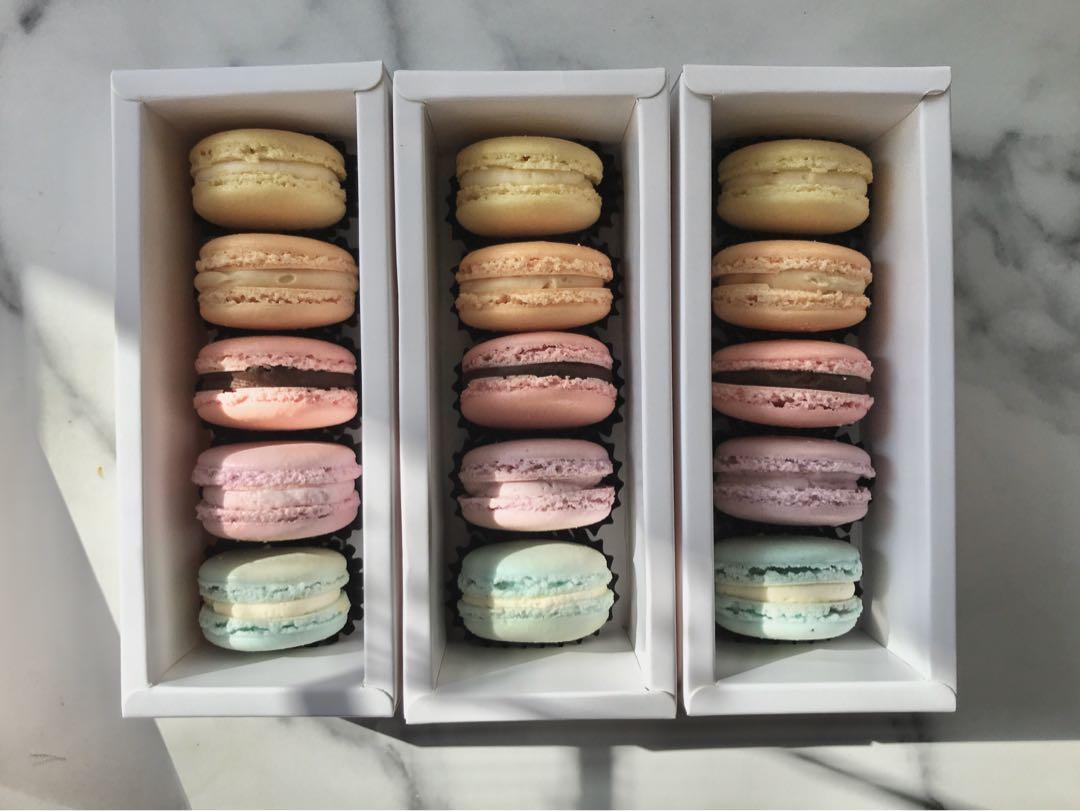 Sunset Macarons (Assorted Flavours), Food & Drinks, Packaged & Instant ...