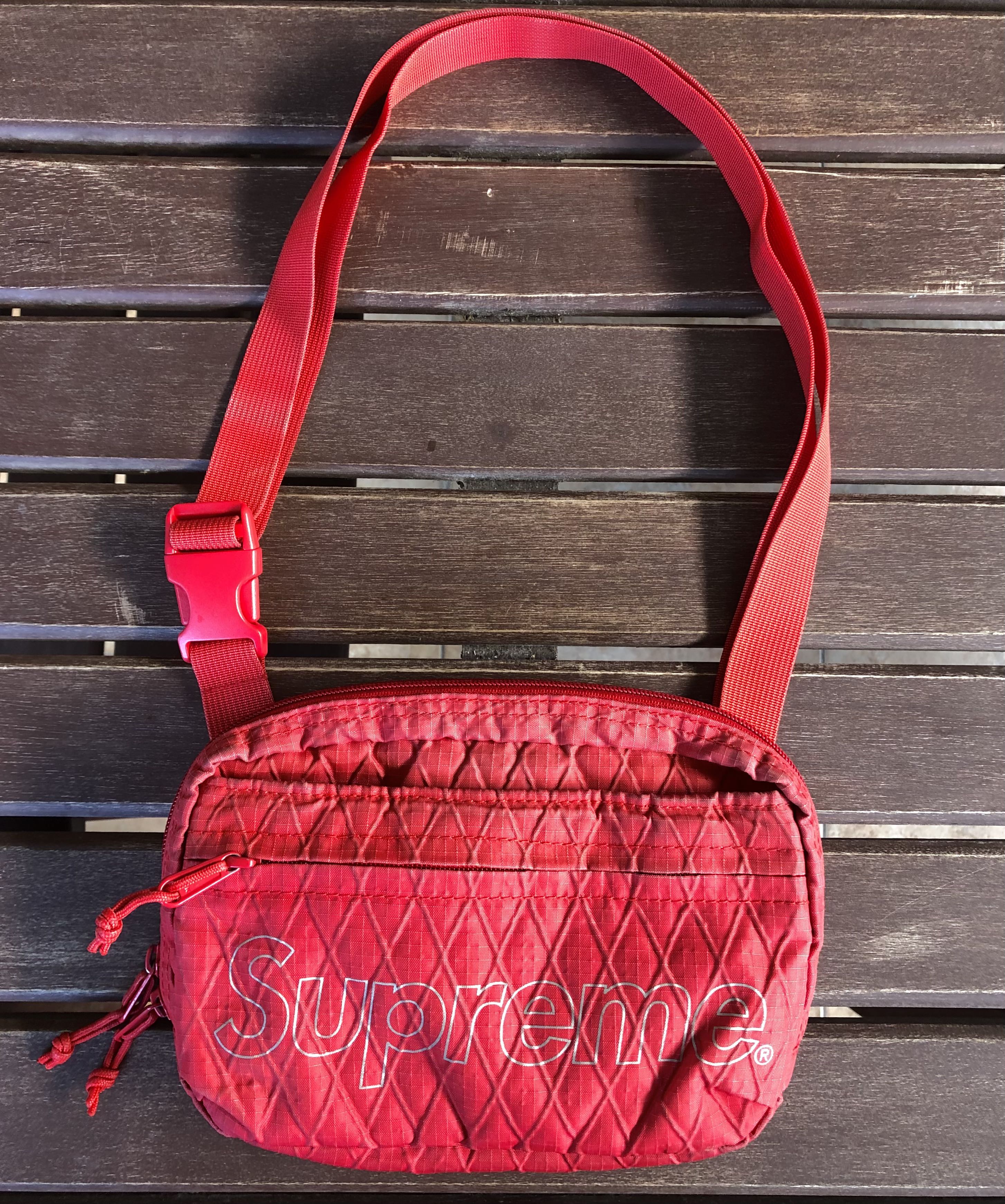 Supreme fw18 shoulder bag clearance