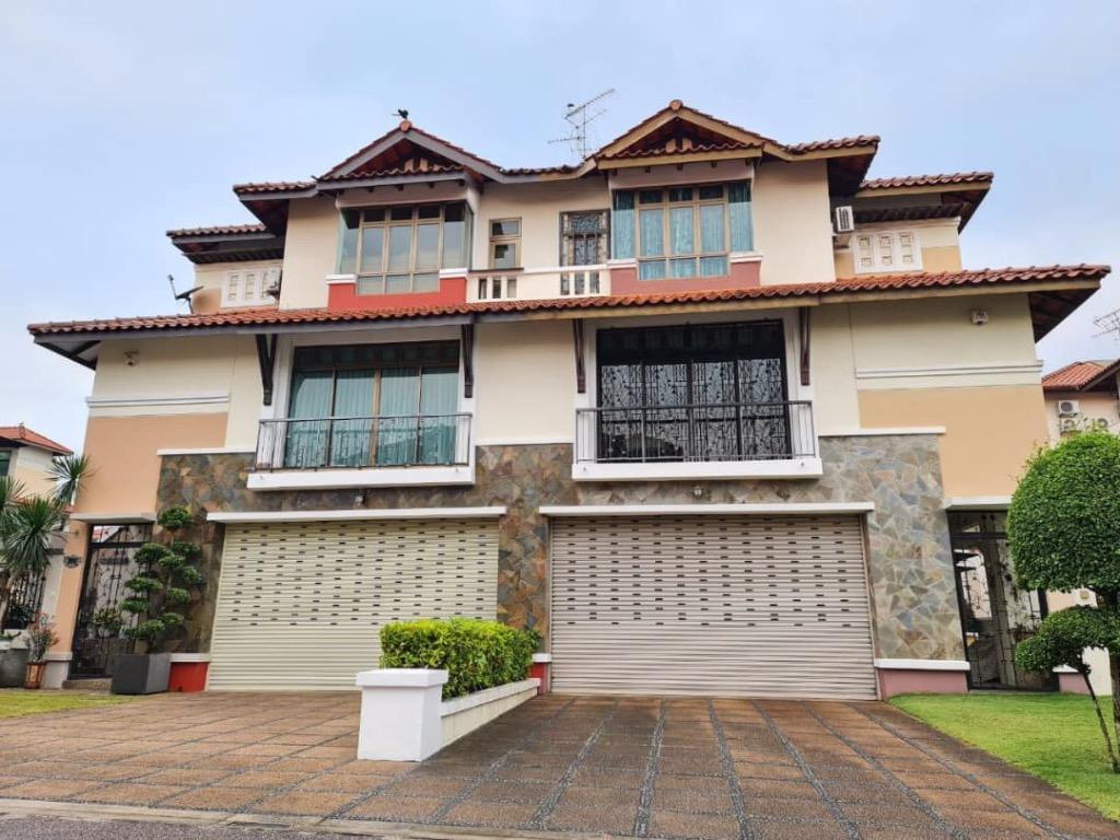 Taman Sutera Utama Jln Sutera Chengal Skudai 3 Storey Cluster House Property For Sale On Carousell