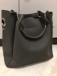 (Kategori: ) berada di . Dikirim oleh fameshopping (ID iklan 1072659655, Gambar 1). Deskripsi: .