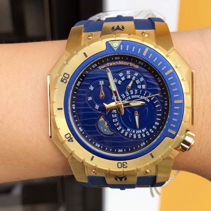 Technomarine manta hotsell diver