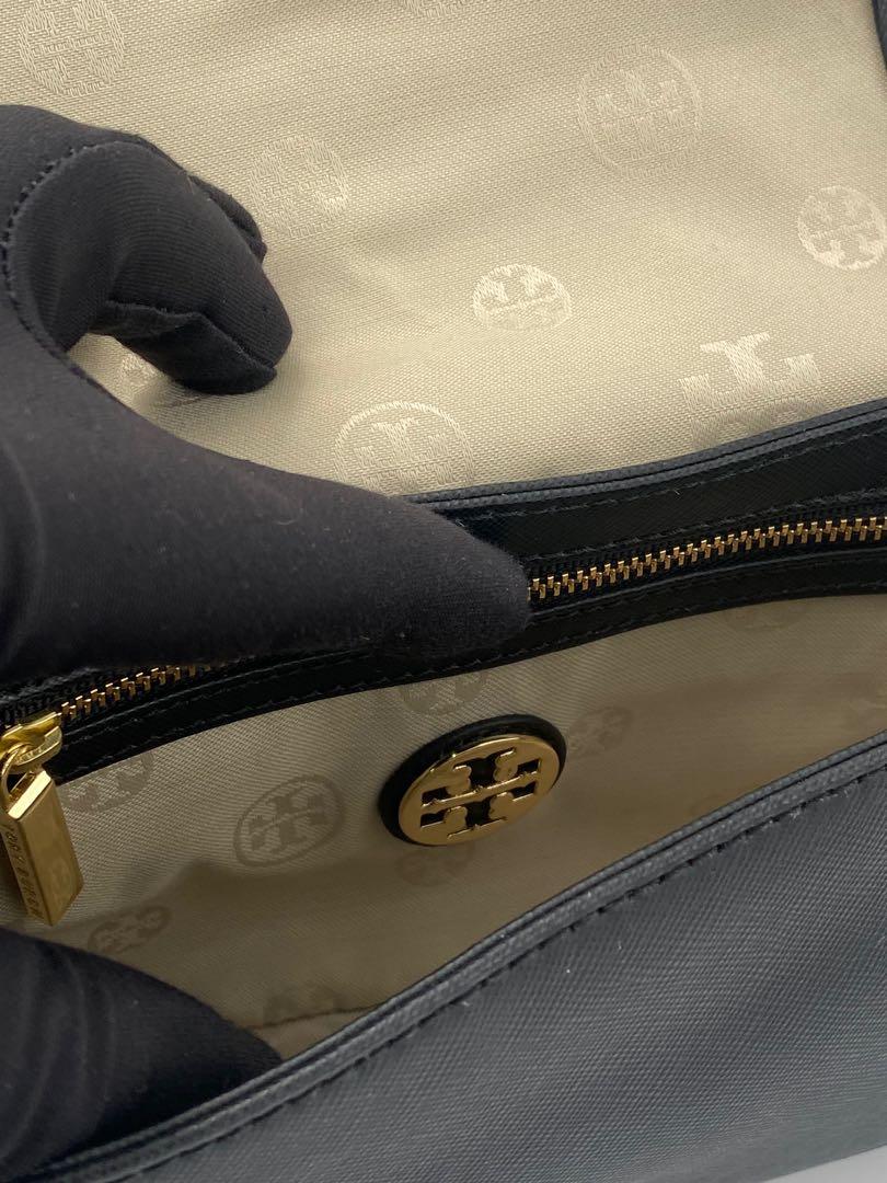Tory Burch Crossbody Bag, Luxury, Bags & Wallets on Carousell