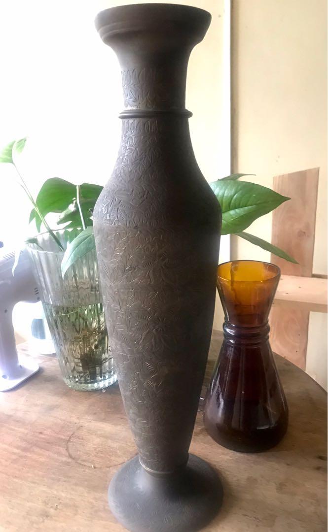 Vintage Brass Vase (Category: Vases & Decorative Bowls) located in Quezon City. Submitted by dobe2017 (Listing ID 1072585167, Image 1). Description: Vintage Vase made of Brass Height is 19 1/2 inches Intricate etched design.
