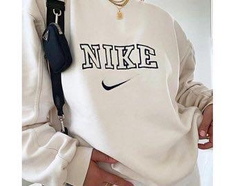 Vintage nike crewneck womens top