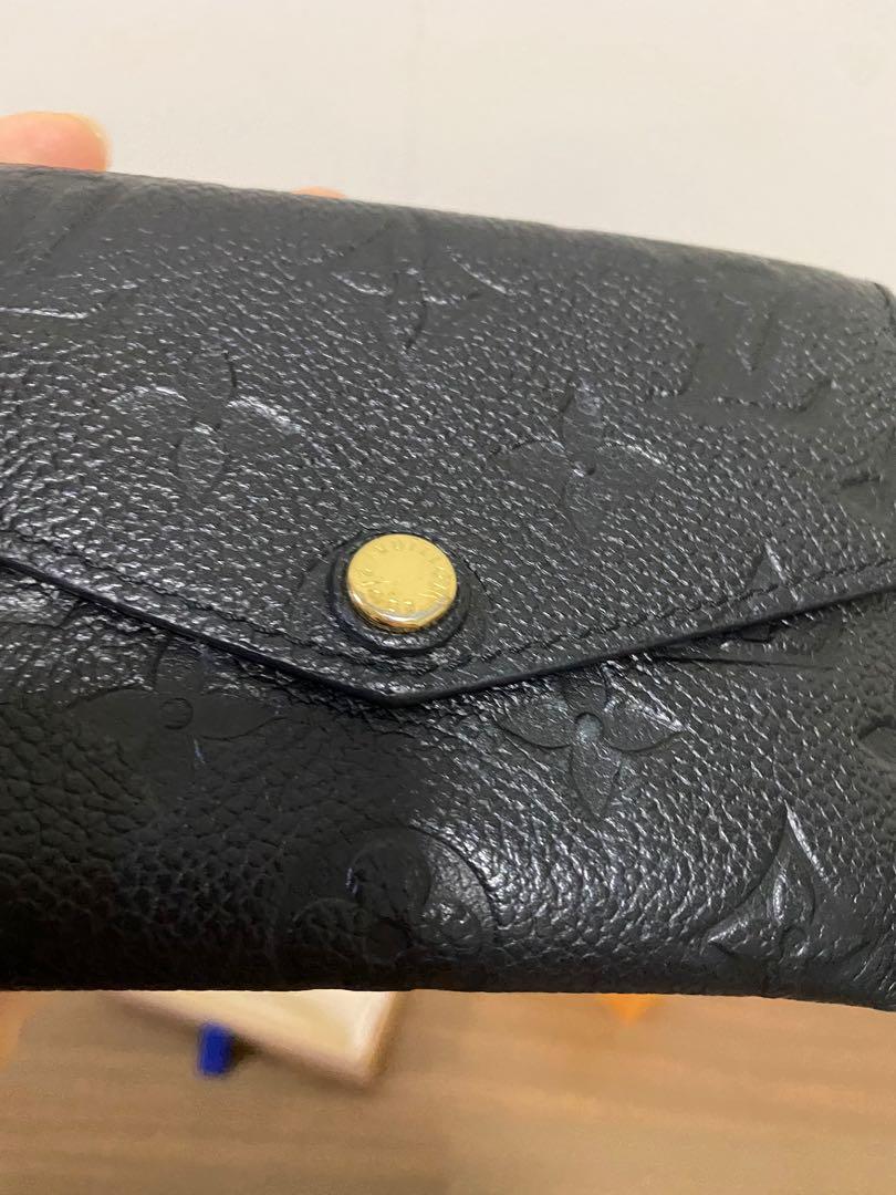 M60633 key pouch store