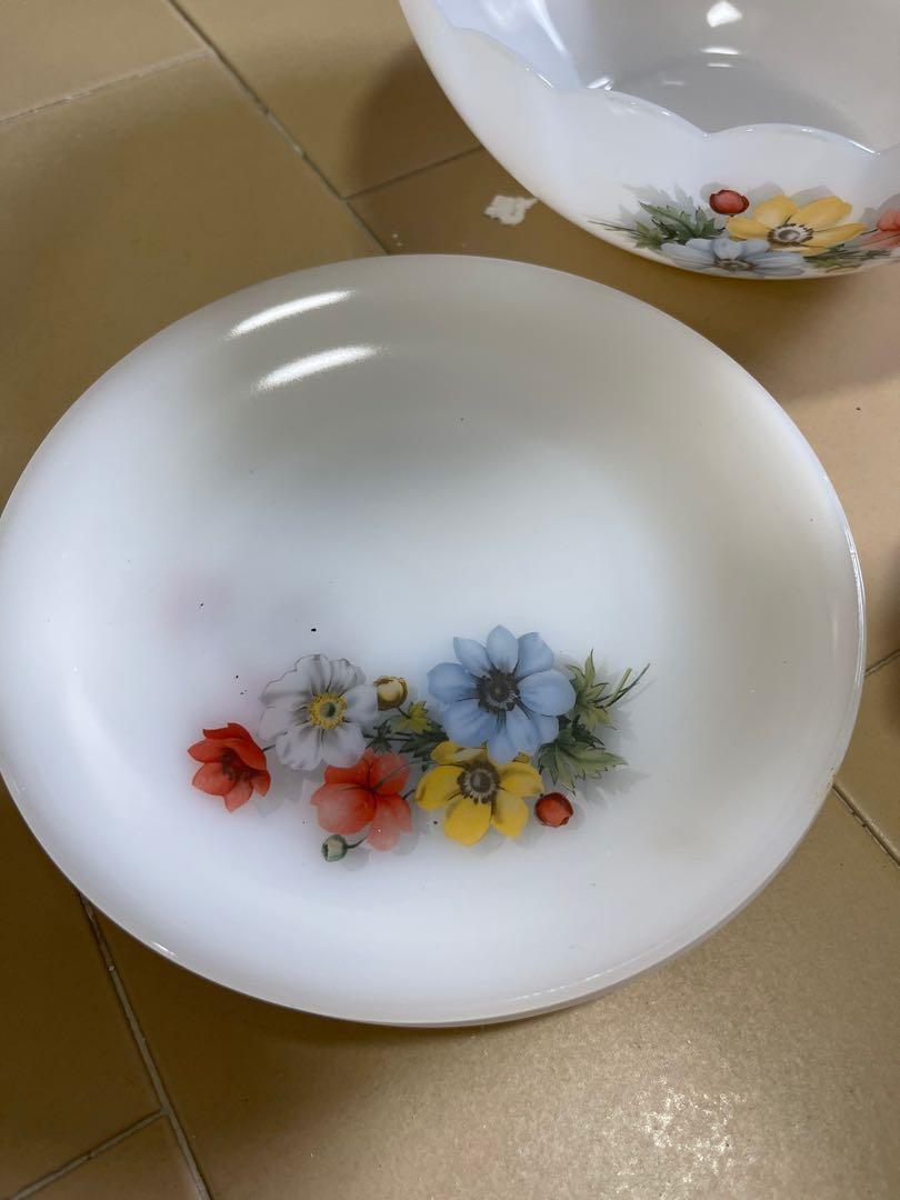Arcopal glass plates and bowls, Furniture & Home Living, Kitchenware