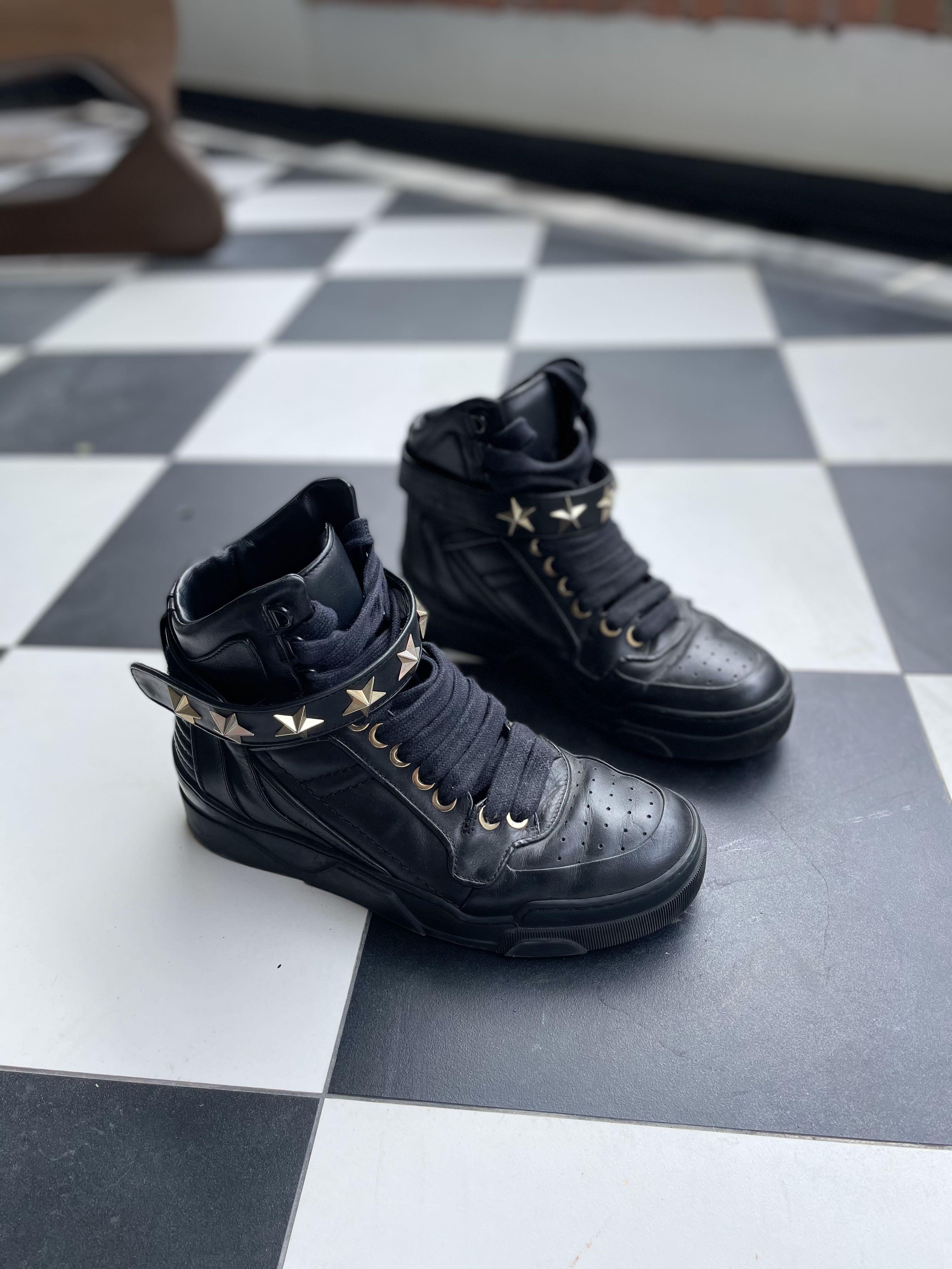 Authentic Givenchy star studded high 