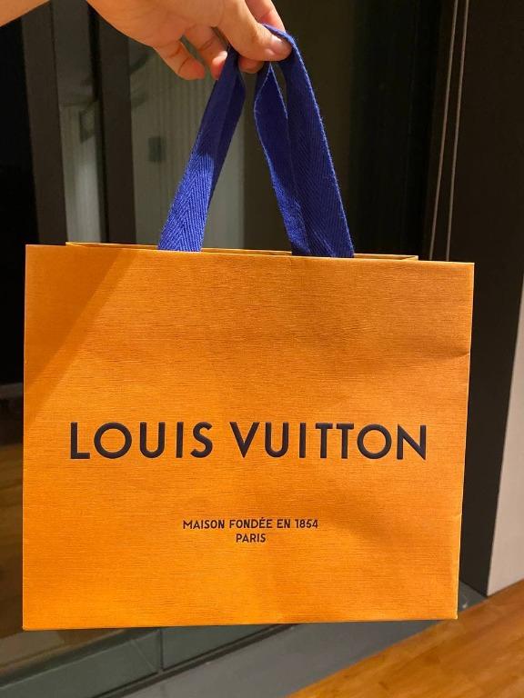 Authentic Louis Vuitton Paper Bag Brand New, Women's Fashion