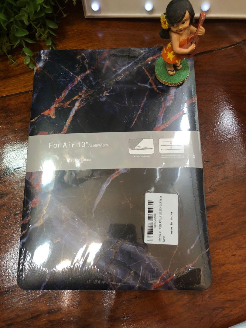 Black marble MacBook Air 13 hard case🖤 (Category: Laptop Bags & Sleeves) located in Marikina City. Submitted by girlbalikbayan (Listing ID 1076435256, Image 2). Description: Weekend SALE-abration🥳 Give your MacBook Pro some love and change out to a new fabulous graphic hard case. MACBOOK AIR 13” 💻 A1466 / A1369 Top and bottom case Black marble case Refer to the last photo showing how to double check what “model code” your unit is and verify if