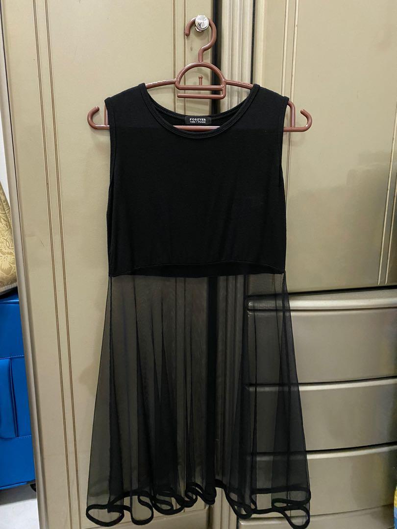 dress black tops