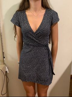 (Category: ) located in . Submitted by mm_clothing247 (Listing ID 1076439012, Image 1). Description: .